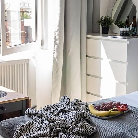 Cosy Nest M&N Condos Bukares Bagian luar foto