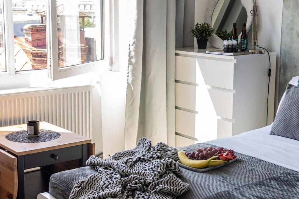 Cosy Nest M&N Condos Bukares Bagian luar foto
